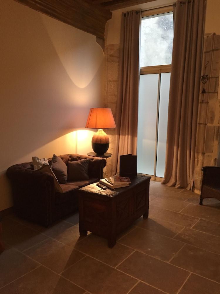 Abbaye De Maizieres Hotel โบน ภายนอก รูปภาพ