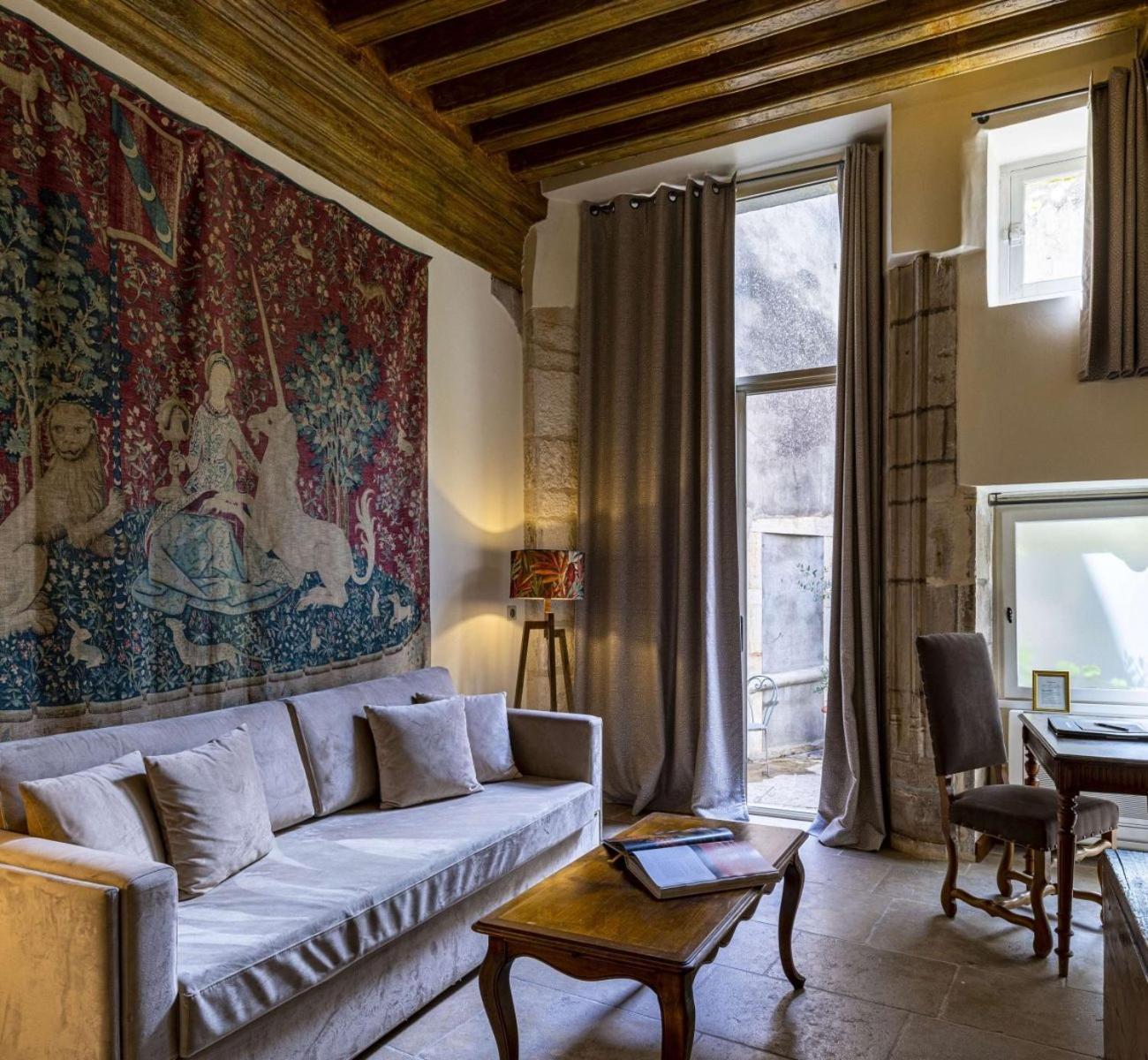 Abbaye De Maizieres Hotel โบน ภายนอก รูปภาพ