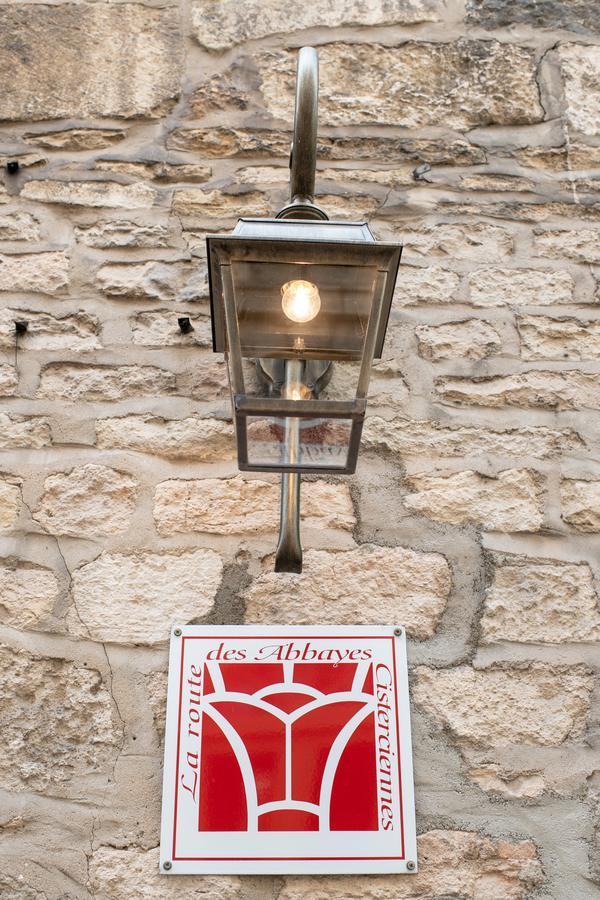 Abbaye De Maizieres Hotel โบน ภายนอก รูปภาพ